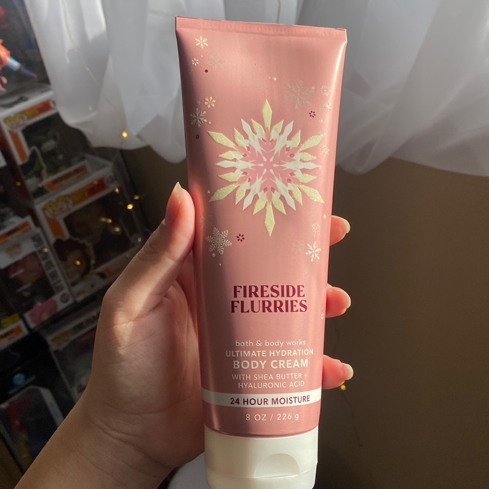 Bath & Body Works Fireside Flurries Body Cream